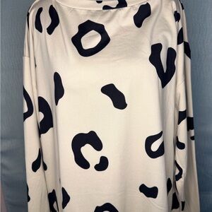 LuLaRoe Nora Tunic Top